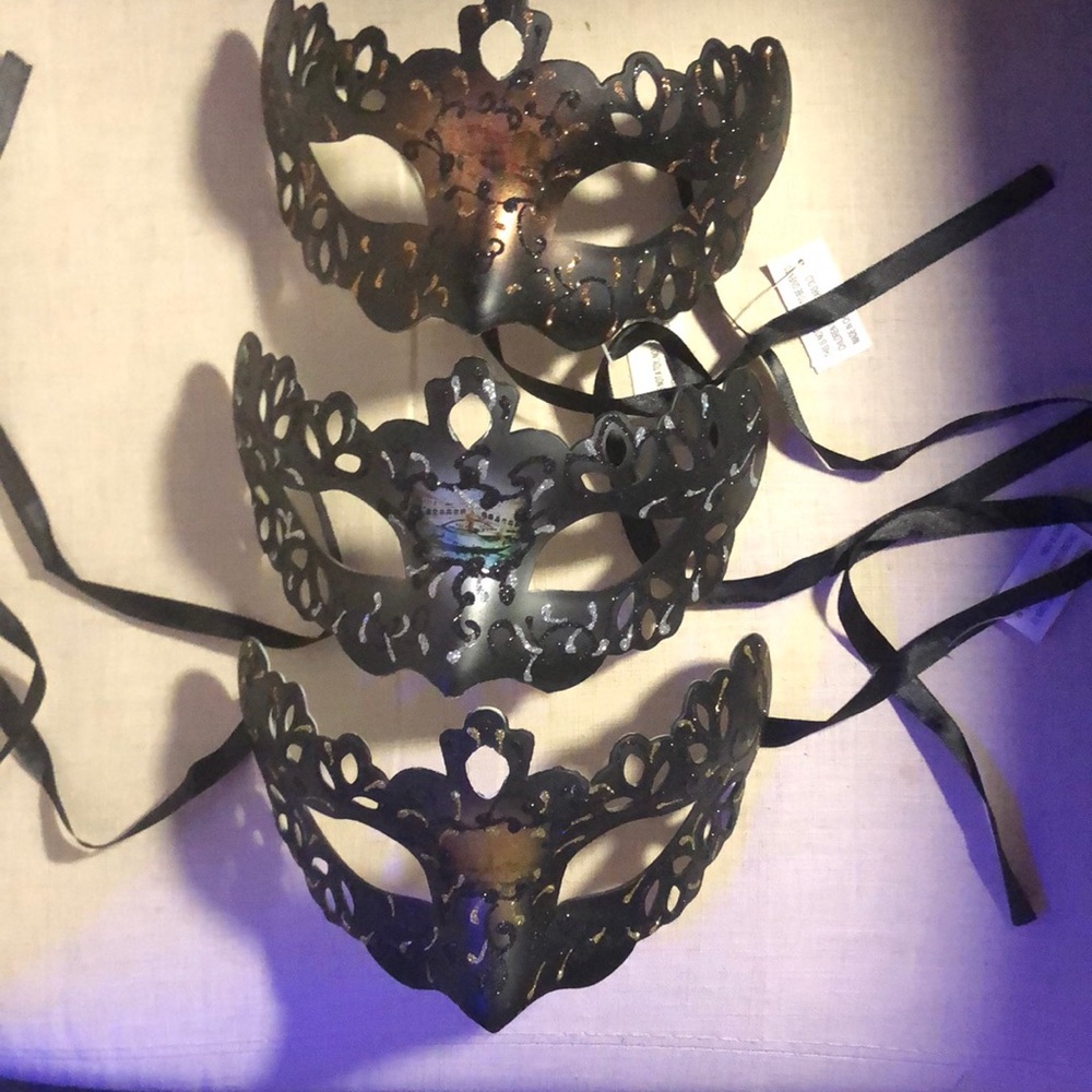 Face masks with Ties for Halloween NWT